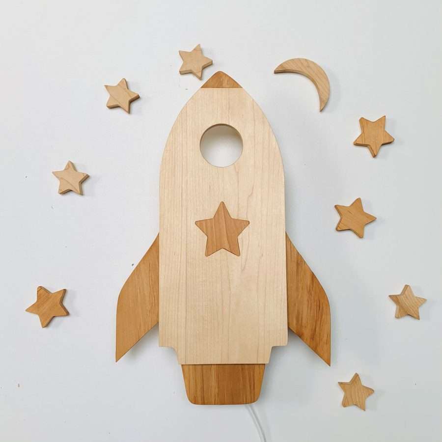 Houten raket lamp