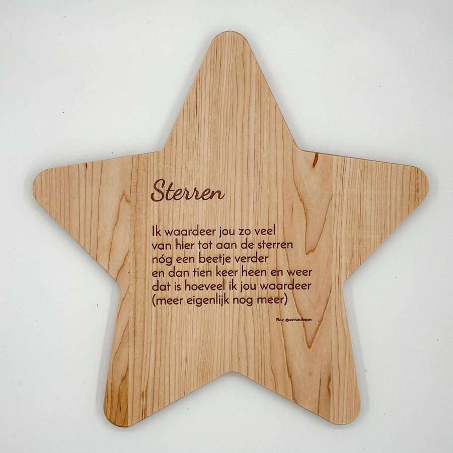 Sterren gedicht op houten ster